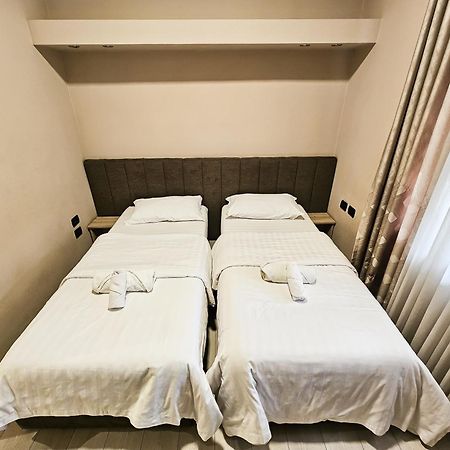 Sunflower Twin Room Tirana Exterior photo